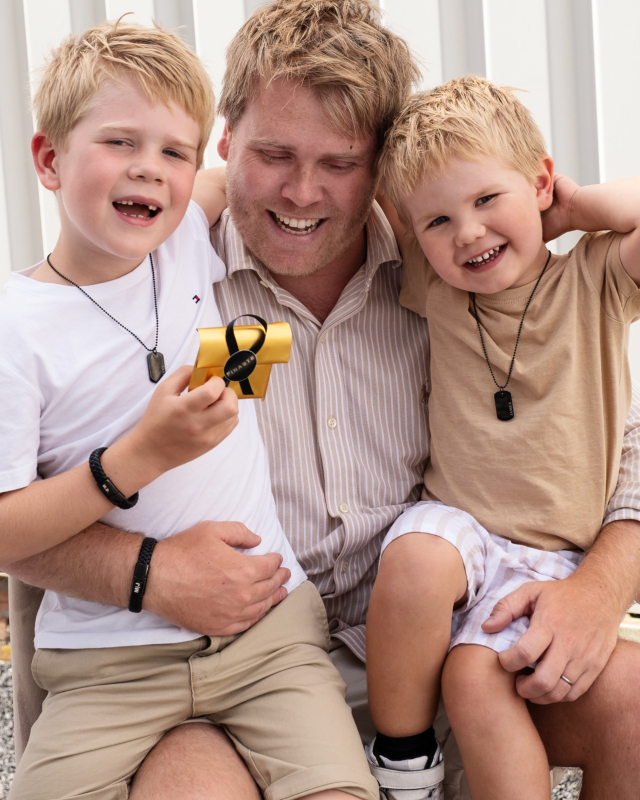 Leren mannen armband met naam zwart