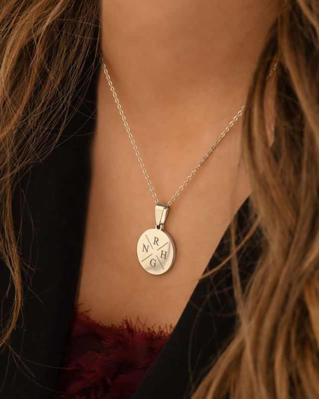 Zilveren initialen ketting met 4 letters