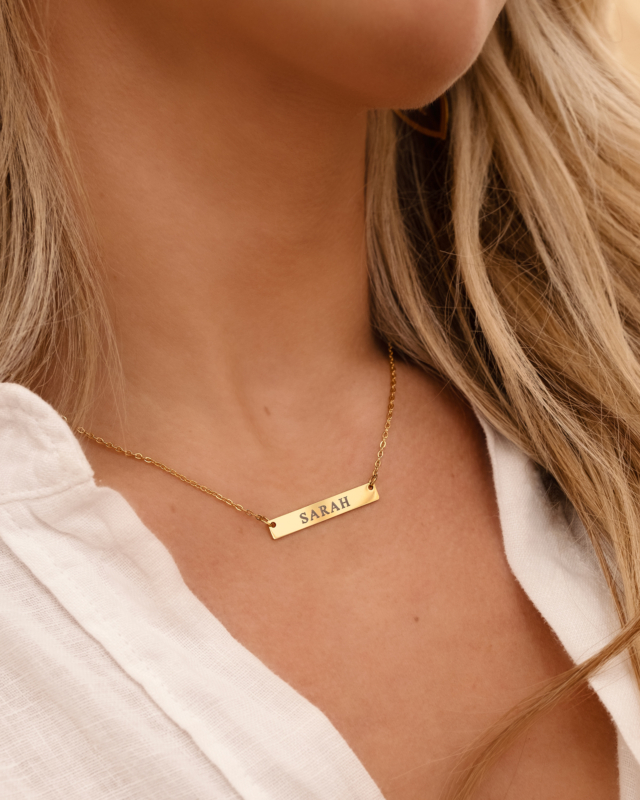 Gouden bar ketting met naam