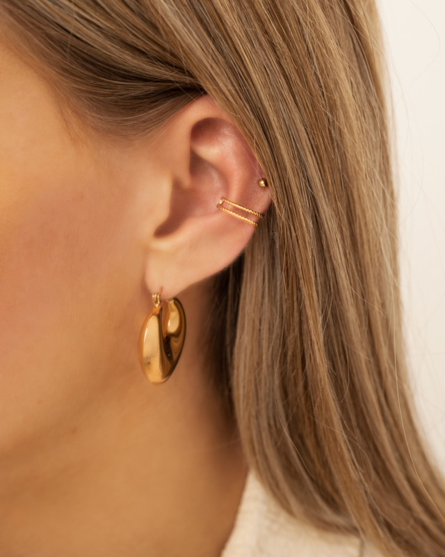 Dubbele ear cuff gevlochten