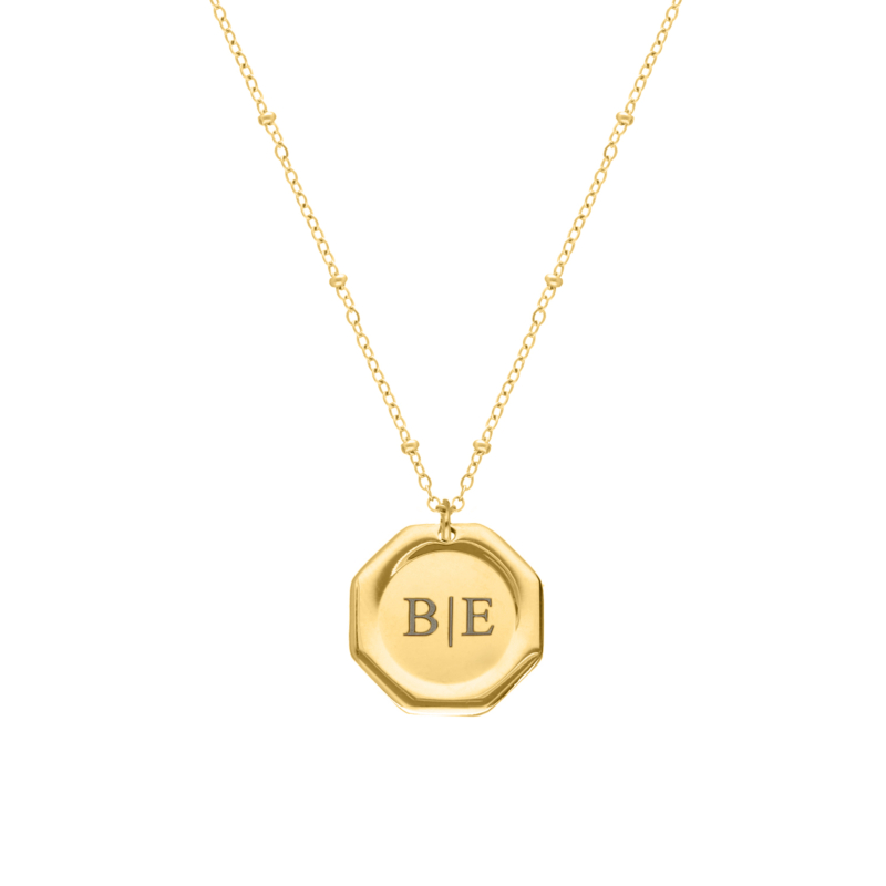 Gouden ketting met initialen