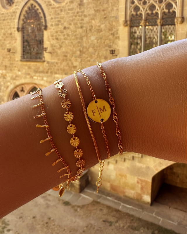 Gouden armparty met graveerbare armband