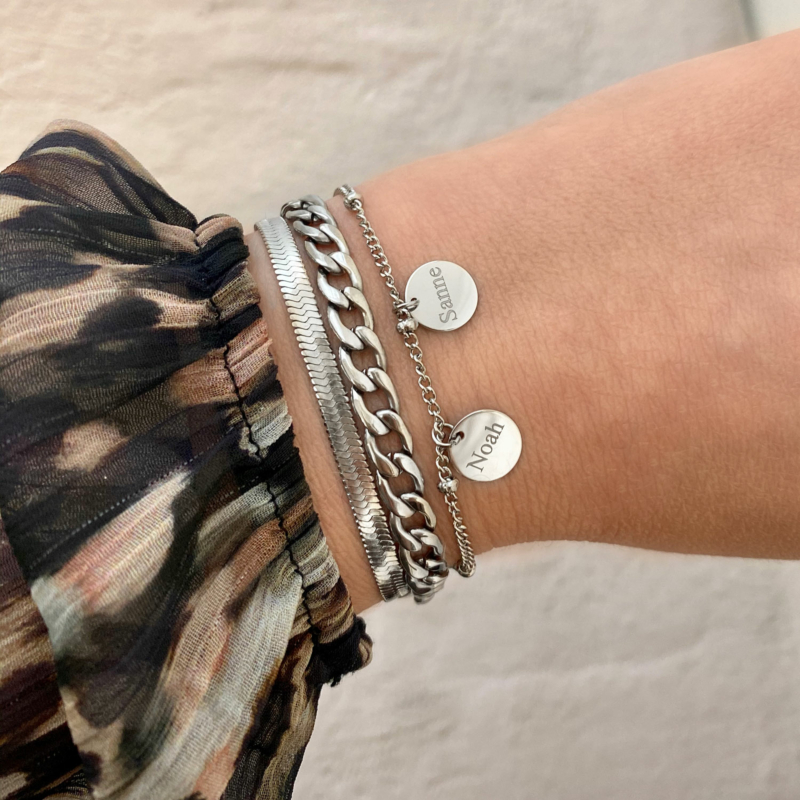 Zilveren dubbele armband met graveerbare armband met muntjes