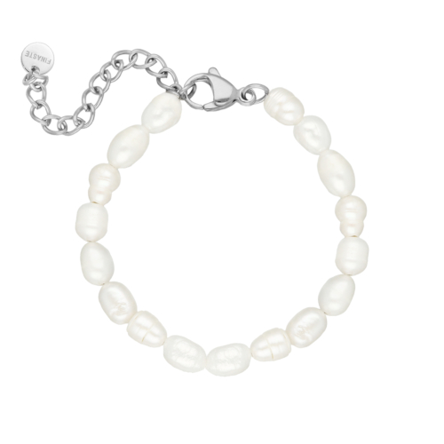 Pearl bracelet 