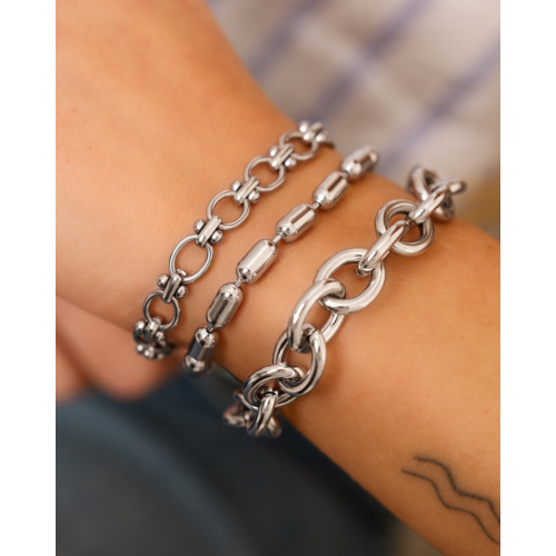 Big chain link bracelet