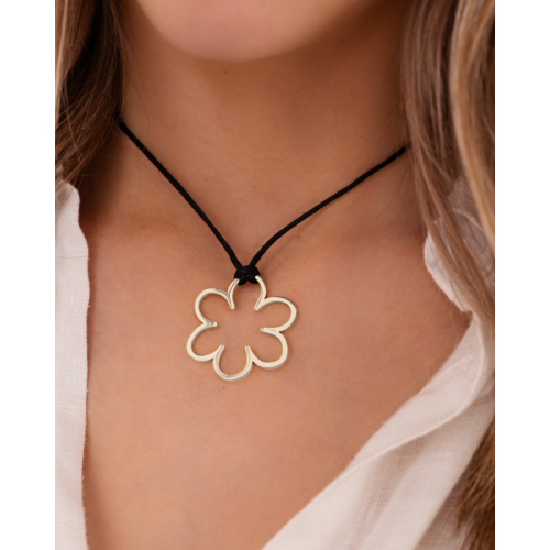 Zwarte koord ketting met bloem