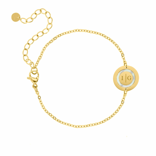 Armband 2 initials parelmoer kleur goud