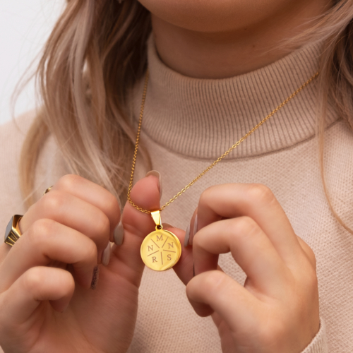 Initial ketting 5 letters goudkleurig