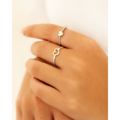 Mini open heart ring