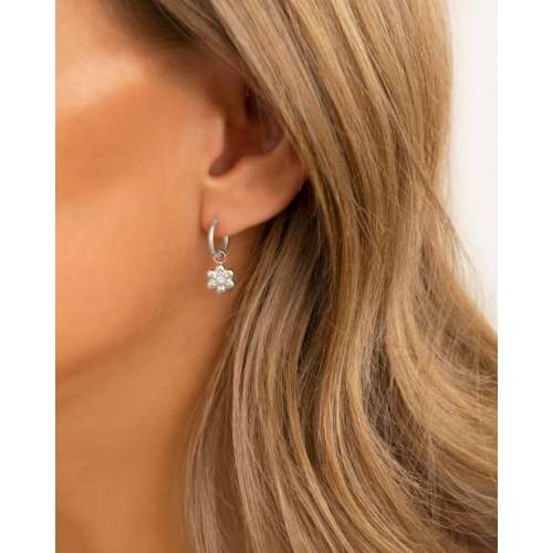 Earrings daisy flower