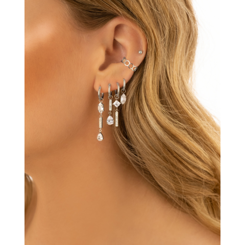 Exclusive crystal drops earrings