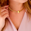 Gouden 2 initialen ketting met roze top