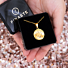 Gouden ketting met 4 letters