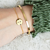 Gouden armbandjes initial met open bangle