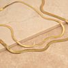 Platte snake ketting goudkleurig