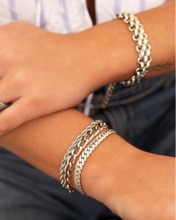 zilveren armparty met chains