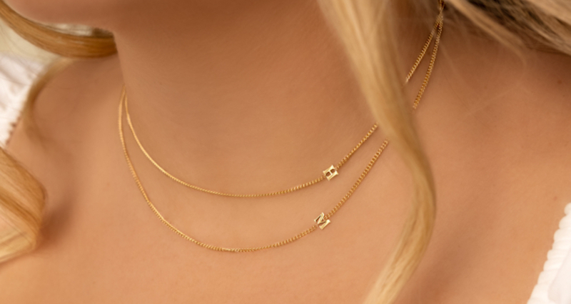 Shop een initialen ketting met de initialen van jouw loved ones!